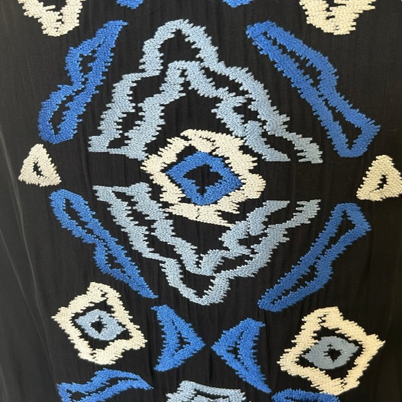 Marie Oliver Ellis Embroidered Dress blue sleeveless maxi dress size medium - Picture 6 of 10